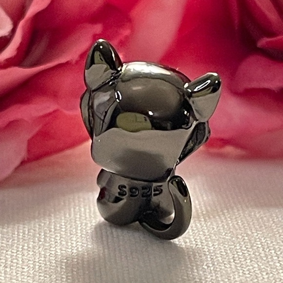 Charm for Pandora Bracelet Black Cat Holding a Rhinestone Heart Sterling Silver - Picture 11 of 13